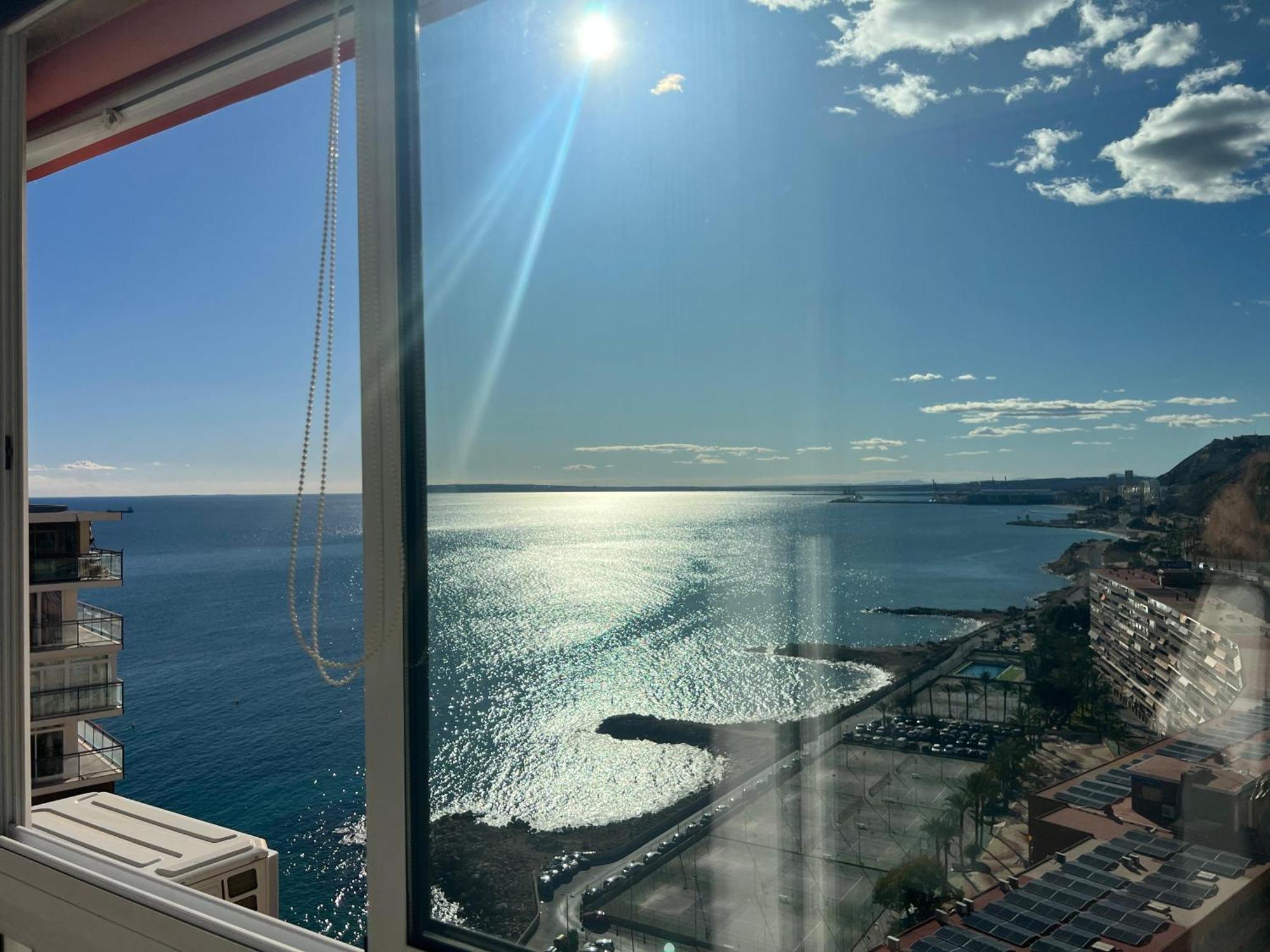 Апартаменти Vistas Al Mar. Gran Salon. Playa A 1 Minuto. Wifi Аліканте Екстер'єр фото